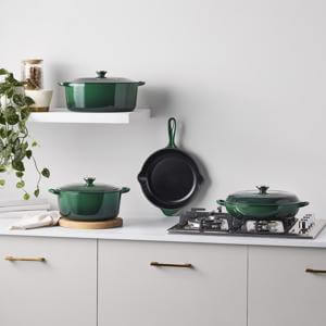 Le Creuset Classic Cast Iron Round Casserole 22cm Juniper